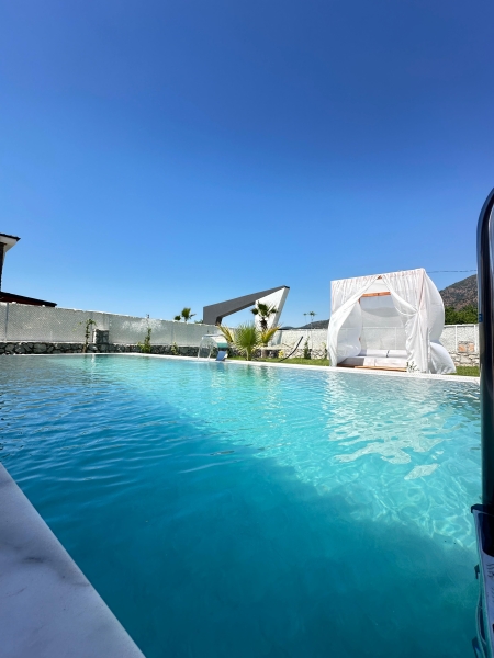 Villa Aura